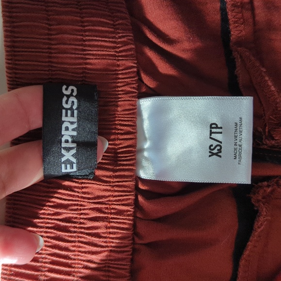 High waisted shorts XS - Picture 5 of 9